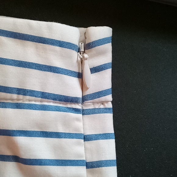 NWT The Limited Cream & Blue Mini Skirt - Size 4 - Picture 3 of 7
